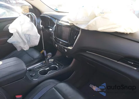 2018 Chevrolet Traverse 3Lt из США, поврежденный, VIN 1GNEVHKW5JJ226626